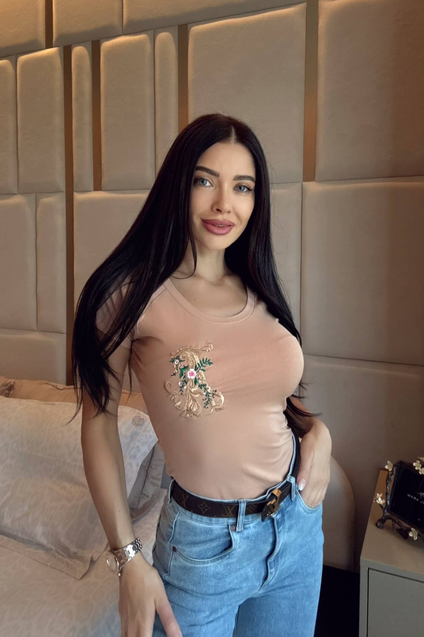 Alessa Royalty Μπλούζα με κέντημα - Nude - Εικόνα 6