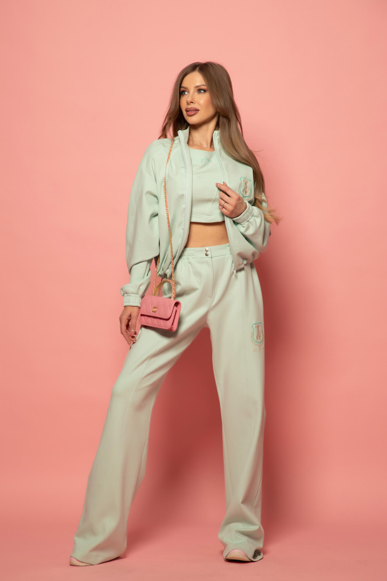Daily Luxe Κοντή Αθλητική Μπλούζα - Mint - Εικόνα 28