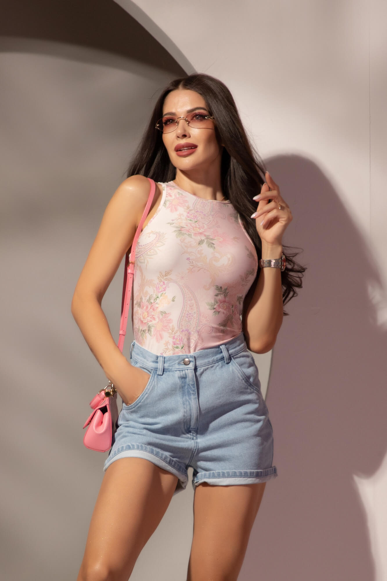 A Touch of Romance Τοπ Με Δελεαστικό Κόψιμο - Pink - Εικόνα 19