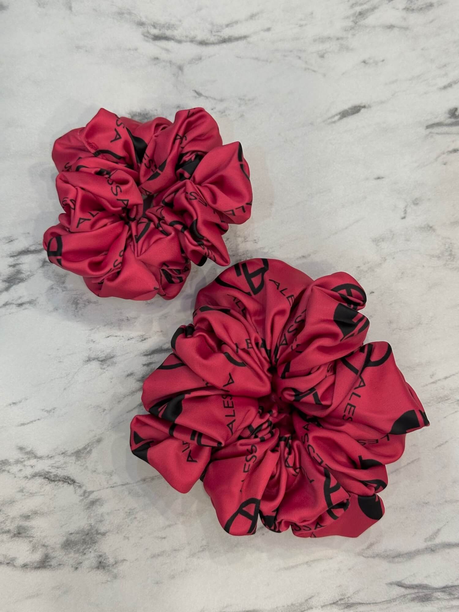 Βατόμουρο Κόκκινο Scrunchie - Μικρό - Εικόνα 10