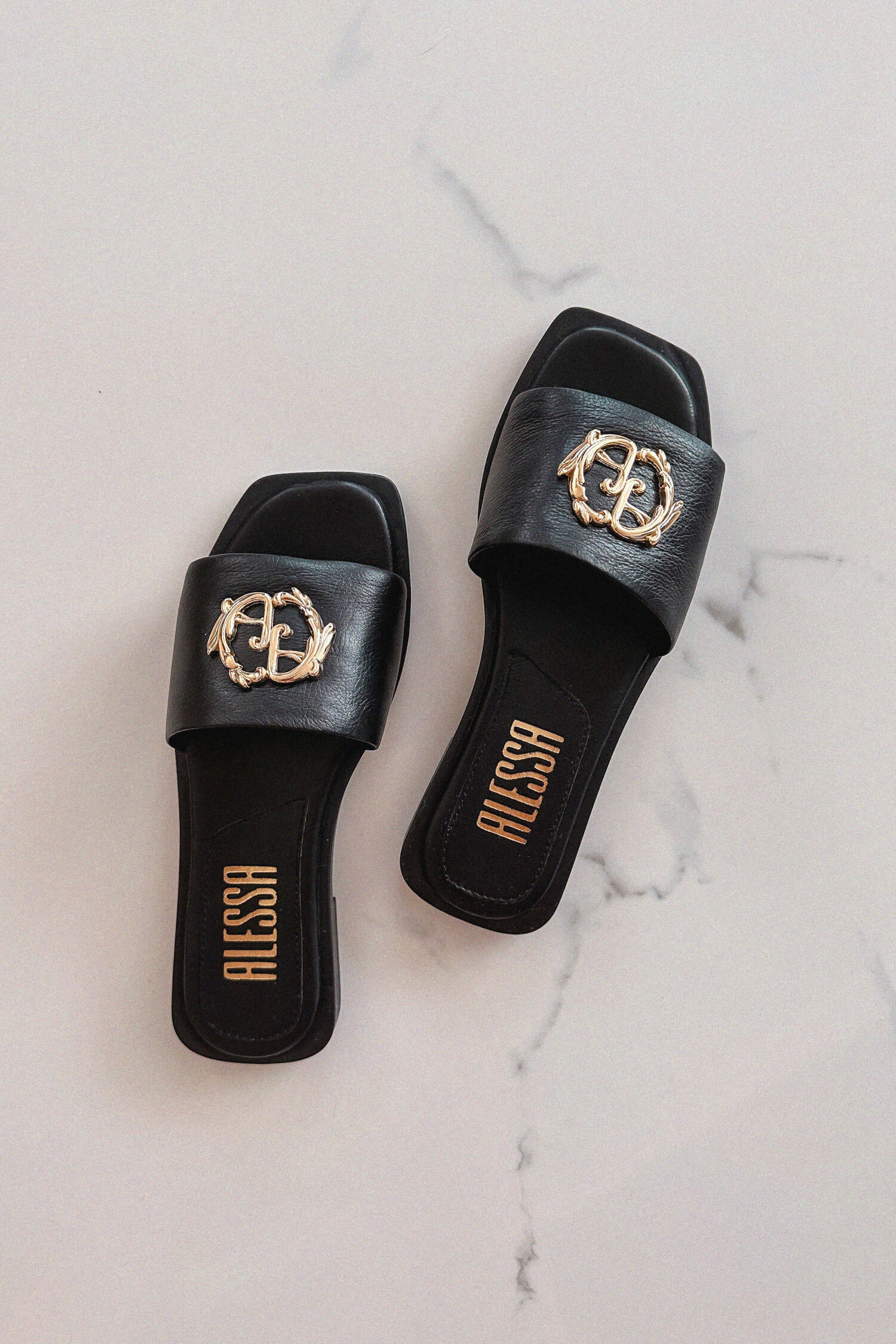 Rococo Logo Παντόφλες - Black - Εικόνα 14