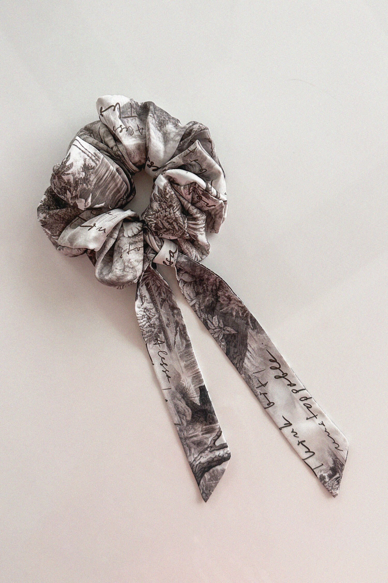 Trendsetter Icon Scrunchie-Φιόγκο - Grey - Εικόνα 5