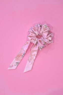 A Touch of Romance Scrunchie-Φιόγκο - Pink