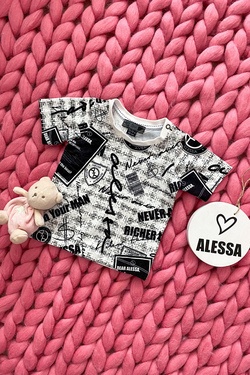 Run The World T-Shirt - Print