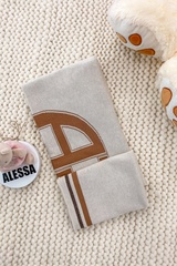 Alessa mini Πλεκτή Κουβέρτα Με Λογότυπο - Μόκα - Εικόνα 2