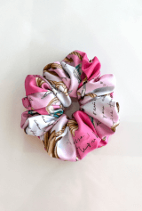 All I Want Is A Yacht Scrunchie - Pink Print Μικρό - Εικόνα 4